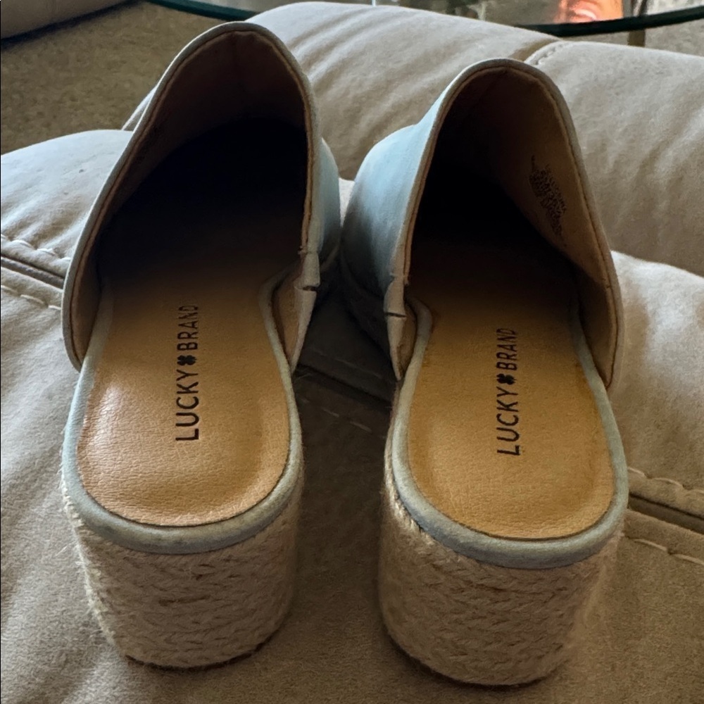 Lucky Brand Luciana Mule Light Blue Denim Swirl Shoes Size 6 NWOB Slip On - Picture 10 of 10